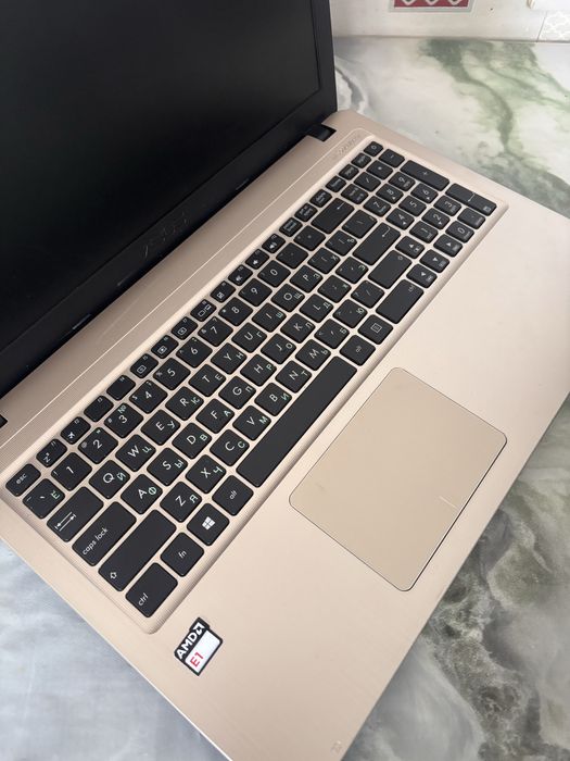 Нотбук сатылады 20-30мынға