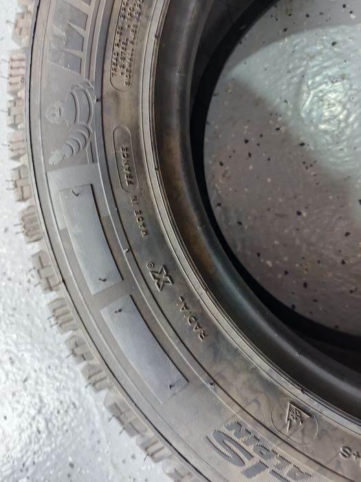 215.65.16C Michelin Agilius Alpin M+S Noi