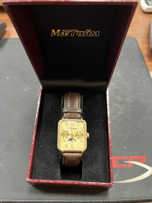 Часы мактайм золота