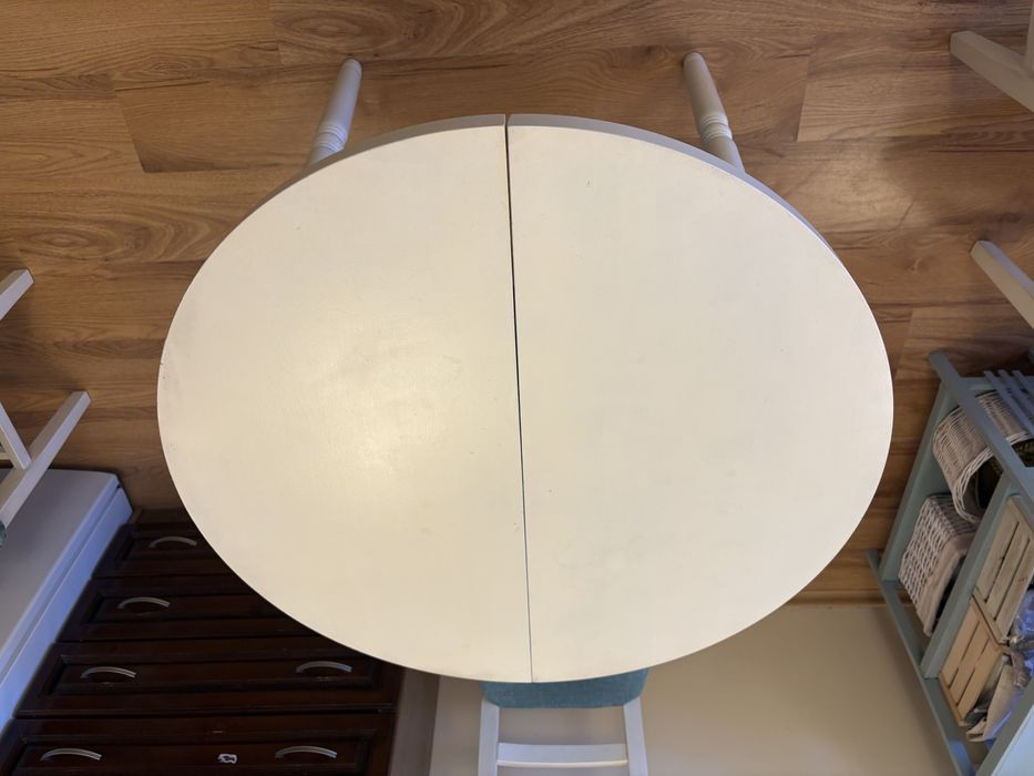 Кухненска маса кръгла разтегаема