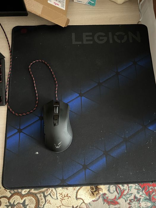 Мощый игровой компьютер полностью в сборе