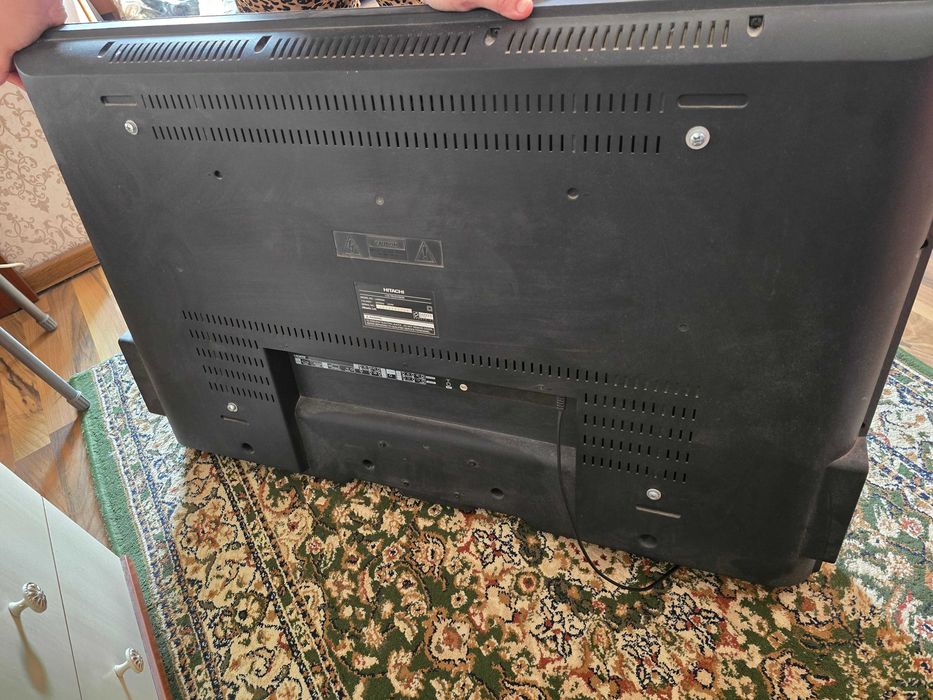 Продам телевизор Hitachi L42N03A