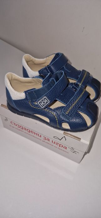 Чисто нови сандалки Колев и Колев 24 номер