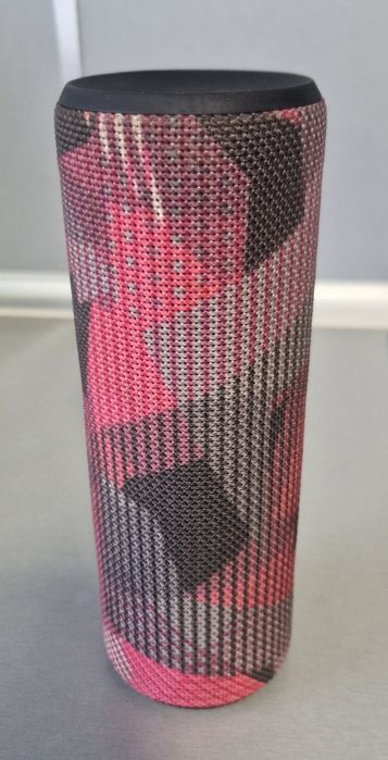 Logitech Ultimate Ears BOOM 2  в цвят Twilight Magenta
