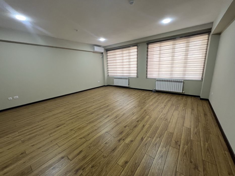 Аренда помещения под ОФИС с новым ремонтом первая линия