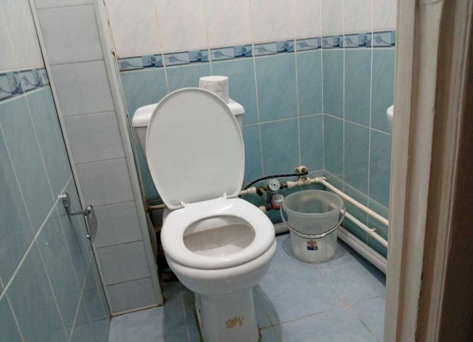 Сергили Турон метро бекати енида 3 хонали КВ.ижарага берилади.