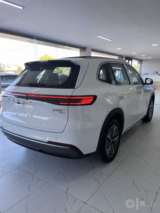 Geely galaxy starship e7