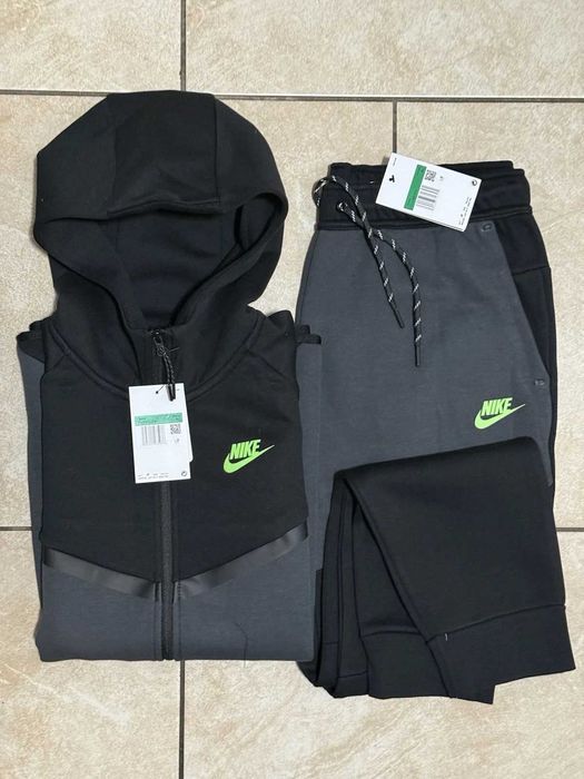Nike Tech Tracksuit Black & Dark Grey