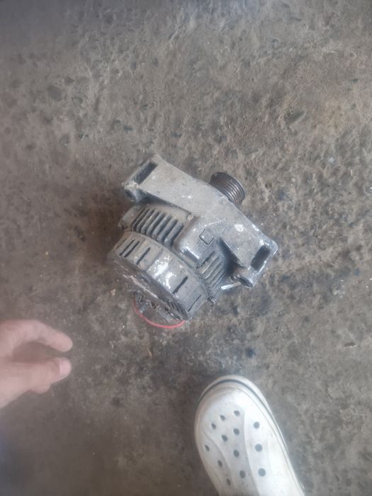 Генератор мерседес С200