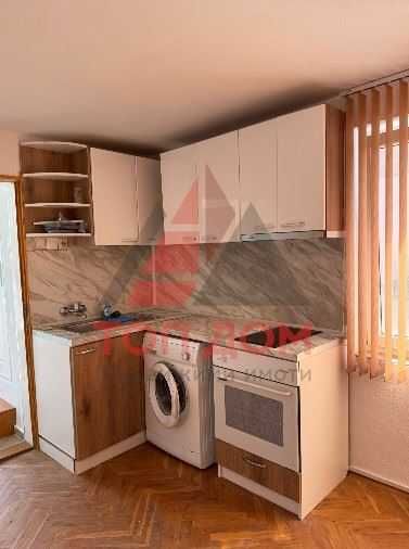 Дава се под наем Етаж от къща в Варна, м-т Св. Никола - 80 кв.м за 637.5 € - Снимка #5