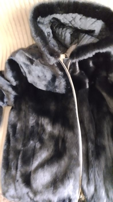 Продам шубу автоледи