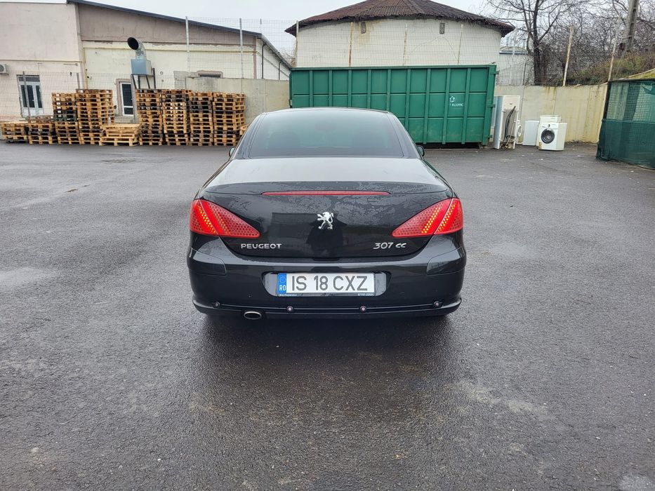 Peugeot 307 Cabrio din anul 2007,motor 2.0i ,140 CP