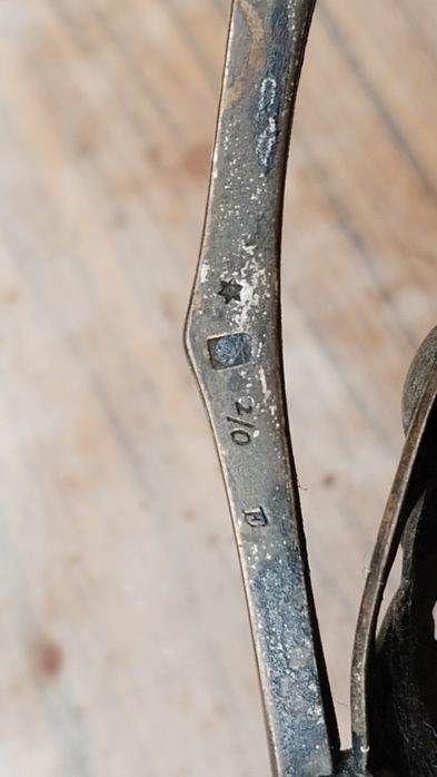 Посребрена бонбониера стил Арт Нуво