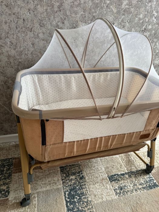 Детский кроватка