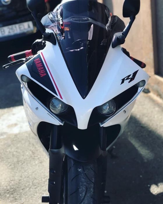 Yamaha r1 crossplane 2014 (bigbang)