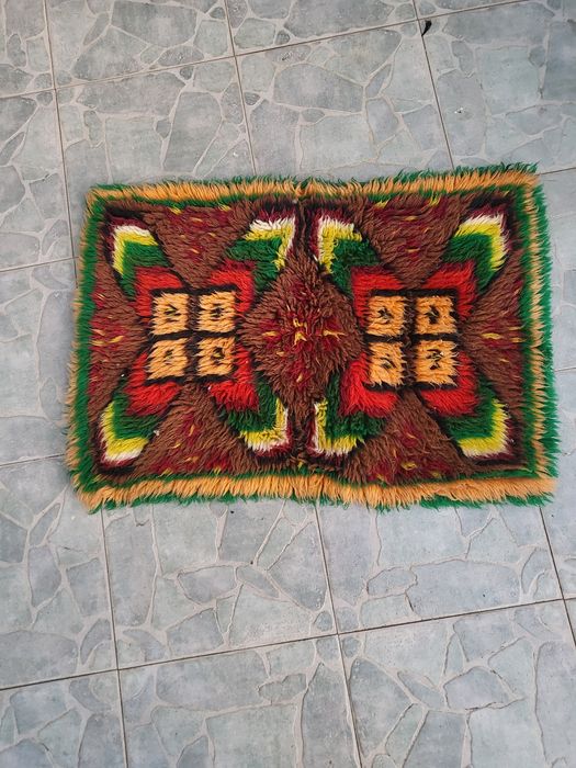 Китеник много запазен, почти не е ползван.