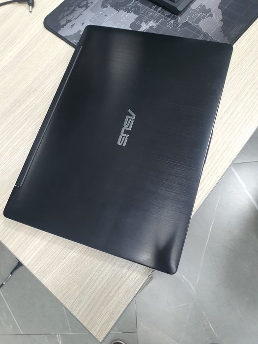 Asus Book Flip i3-4030U 4/256GB Intel HD Graphics