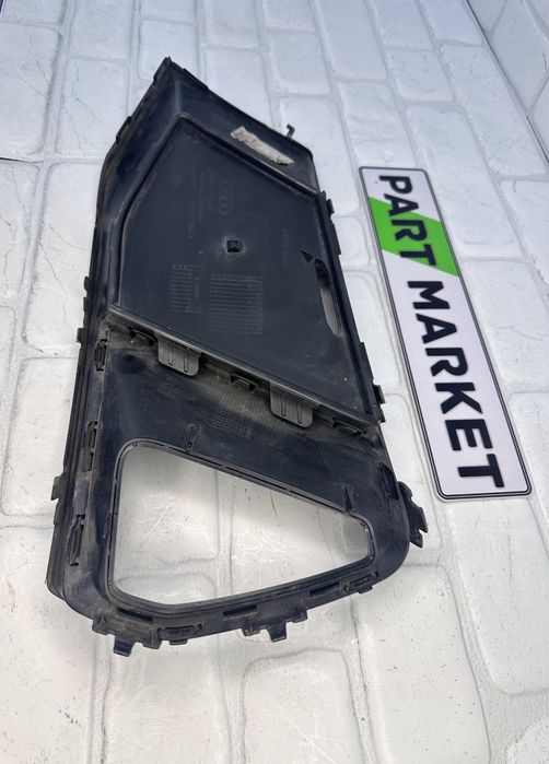 Дясна решетка AUDI A7 C8 S Line 4K8807682B 4K8807152A