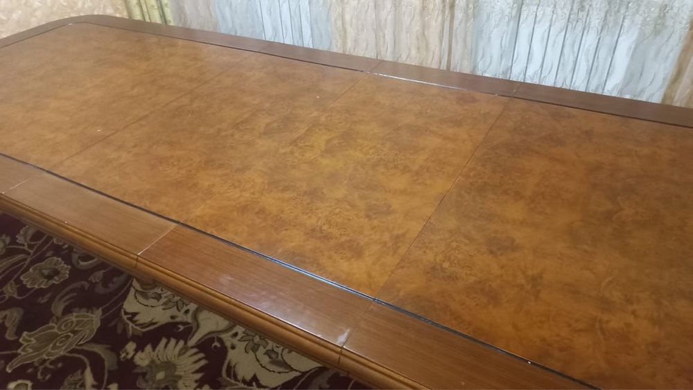 Стол , деревяный