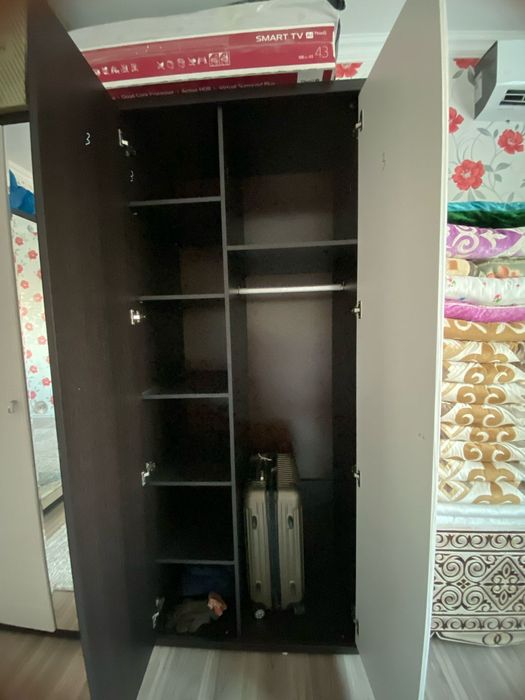 Распашной шкаф мебель для спальни