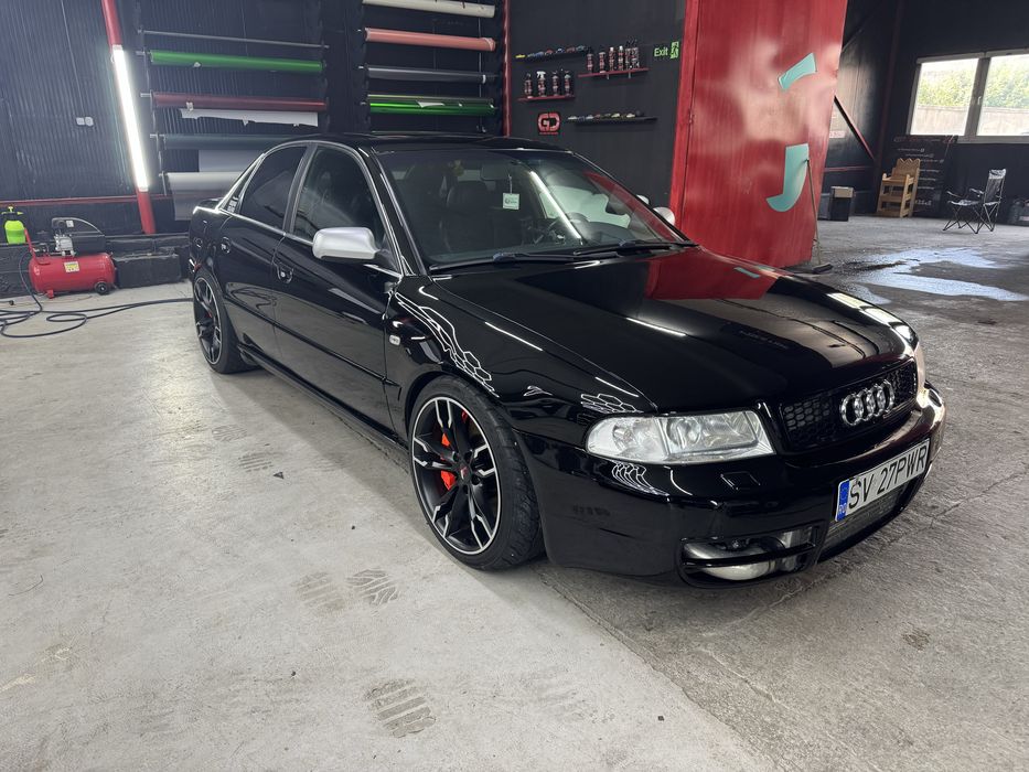 Audi A4/S4 Quattro 1.8T in acte