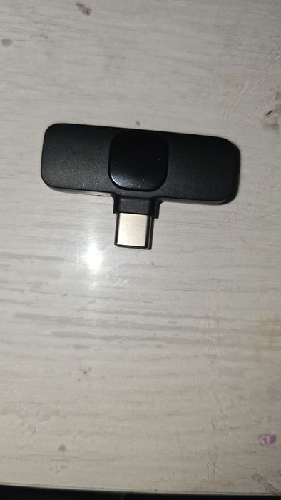 2 петлички type-c