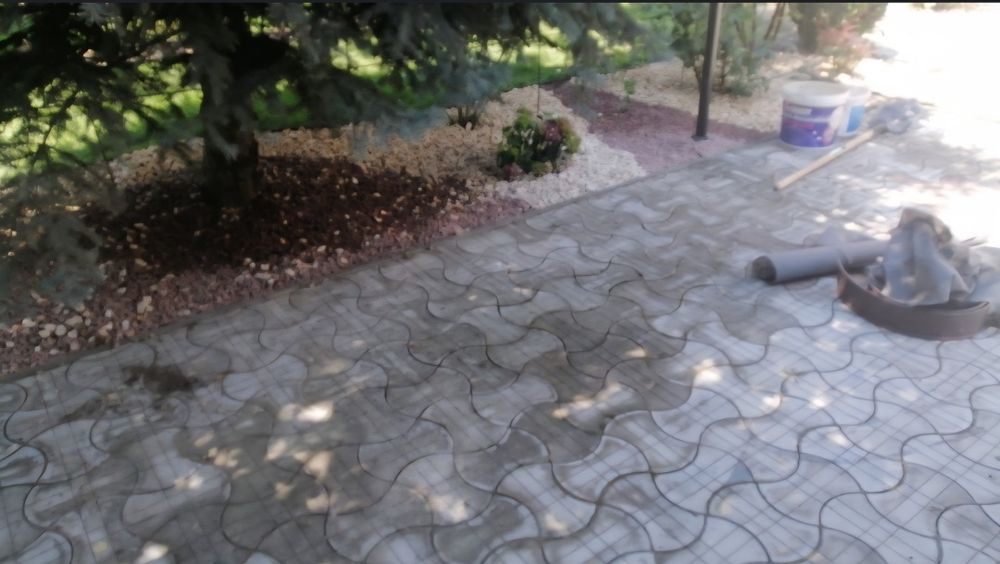 Amenajari spatii verzi/peisagistica