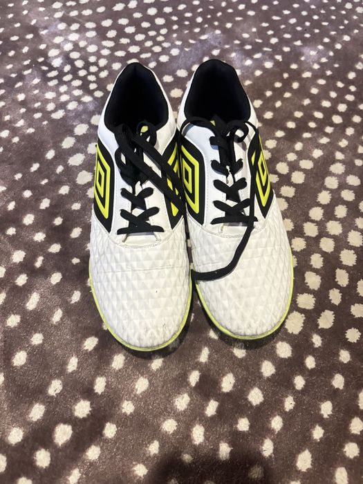 Стоножки umbro 41 номер