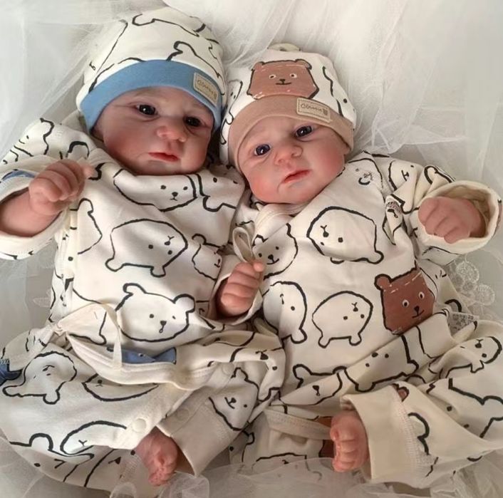 Кукла реборн и Mia