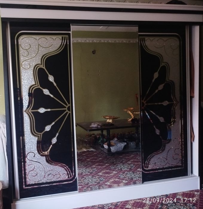 Shkaf va turmoq xolati yangi