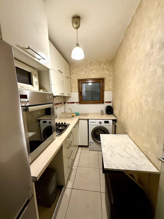 Apartament 3 camere Piața Romană  Mobilat