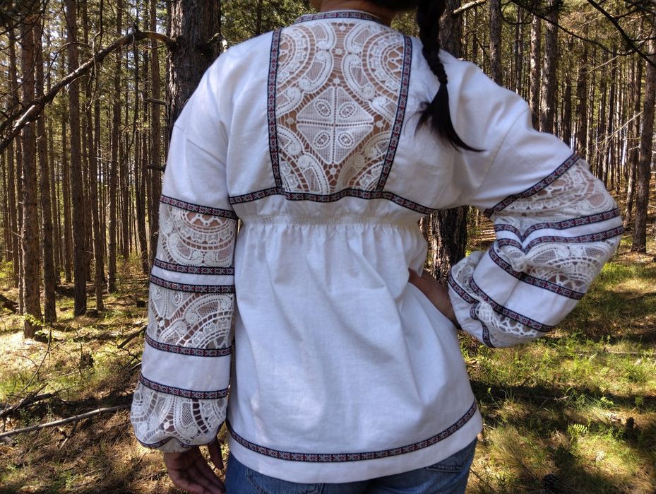 Дамски вълнени пуловери / Дамски блузи ръчна изработка