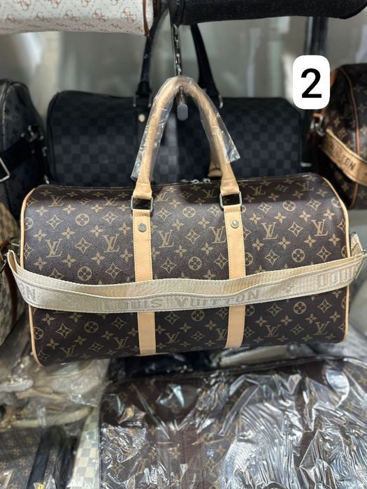 Genti de voiaj, disponibile 3 modele