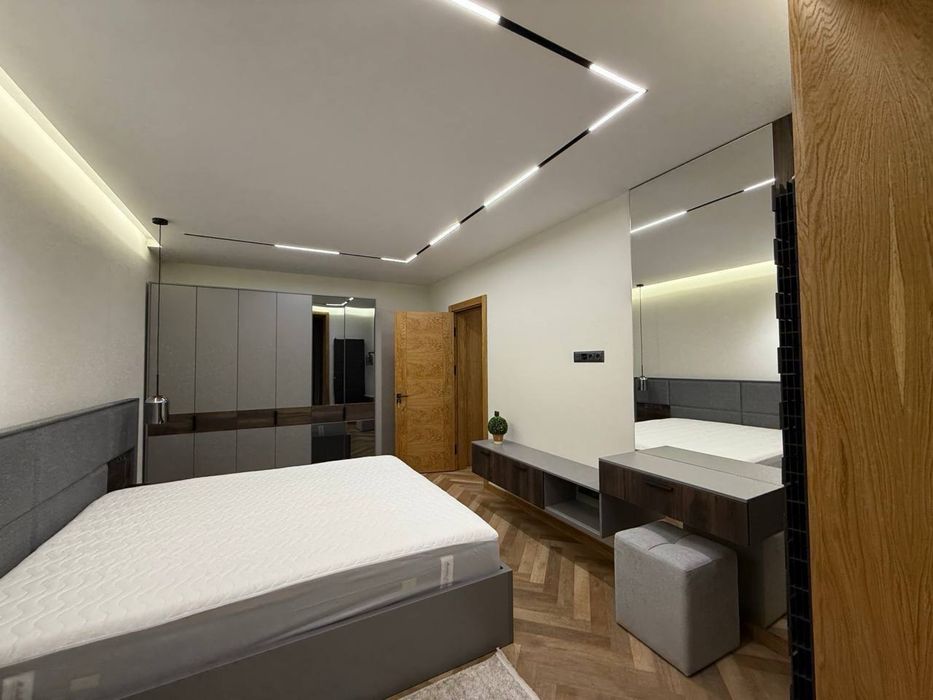 Ул, Тараса Шевченко! Сдается новая 3-х комнатная в центре города!