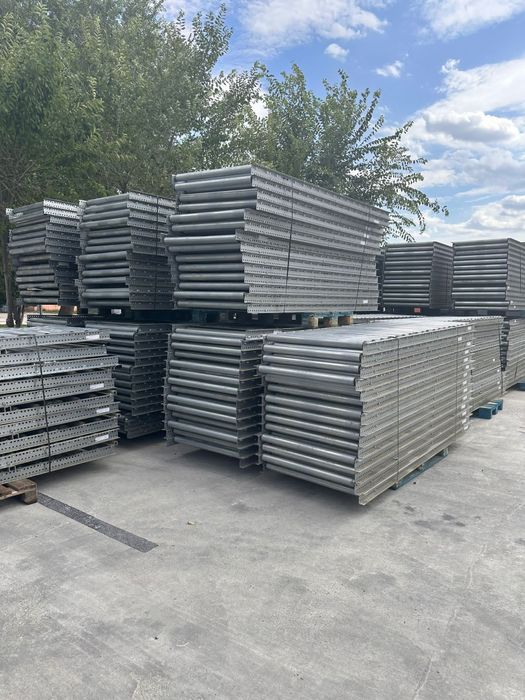 Vând role metalice banda transportatoare