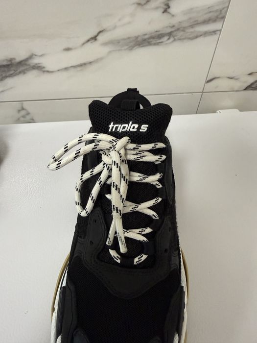 Balenciaga Triple S 43