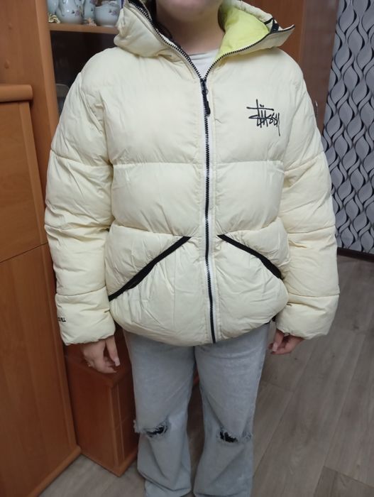 Куртка зимняя 46-48теплая , молочного цвета