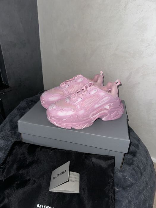 Balenciaga Triple S Faded Pink