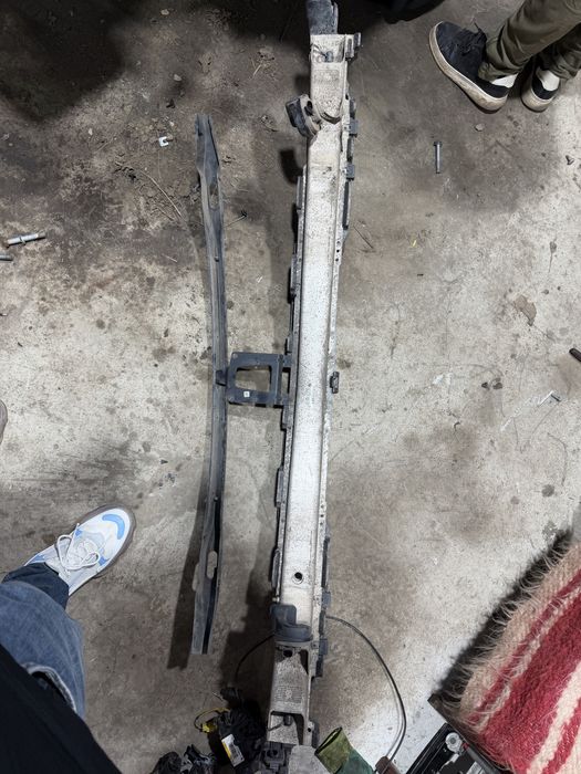 Alternator Capsa Capota Pirotehnica Broasca Trager Bmw Seria 5 6 F12