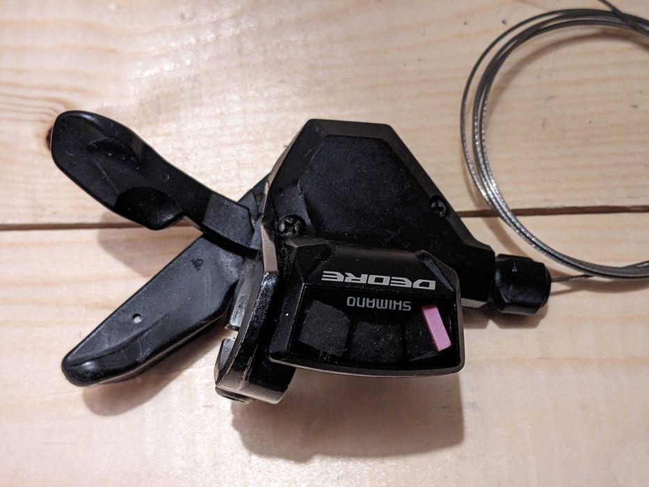 Set manete schimbator Shimano Deore 3x9 viteze SL-M590