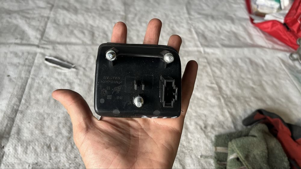 Брава за багажник Seat Ibiza 2013-