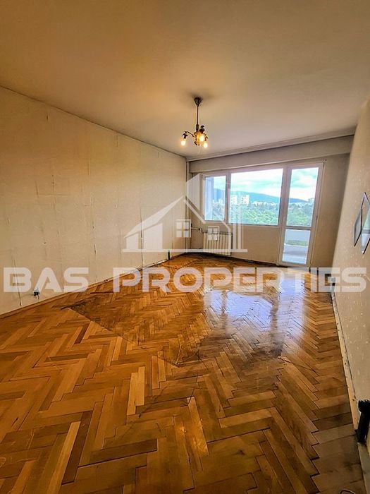 Продава се Тристаен апартамент в София, Надежда 1 - 88 кв.м за 2200 €/кв.м - Снимка #1