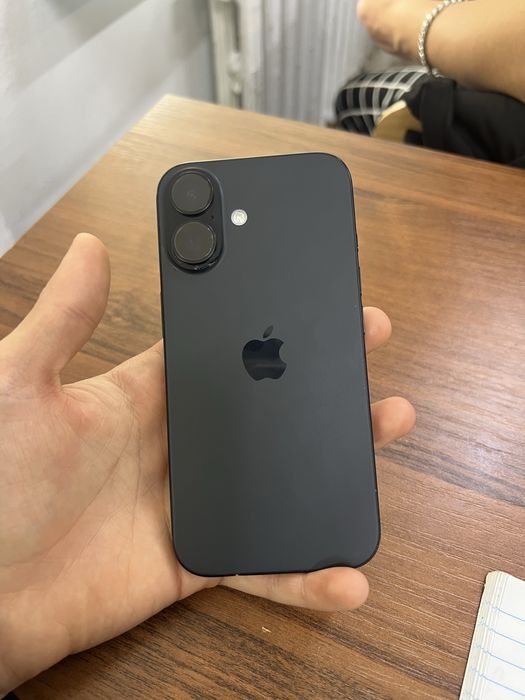 Айфон 16 с гарантией