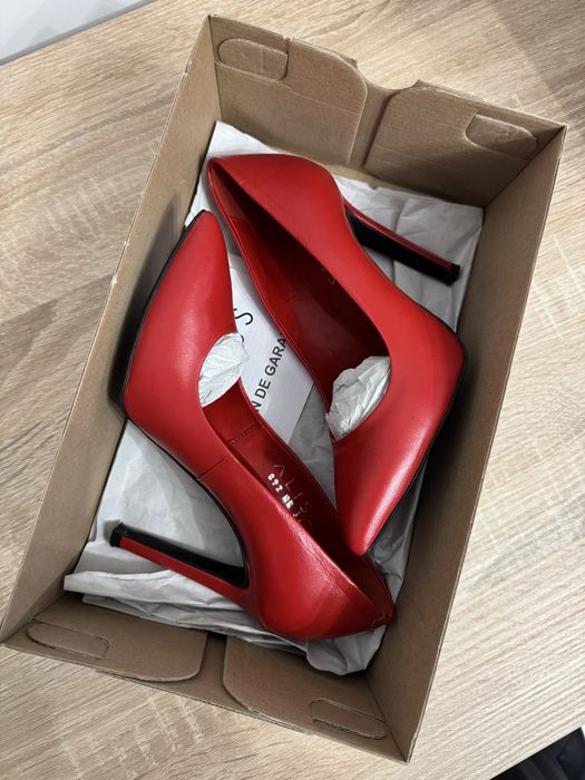Pantofi de piele stiletto roșii , Aliss