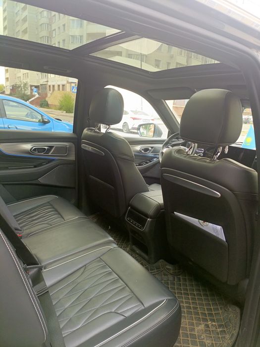 Продам машину GAC GS 8