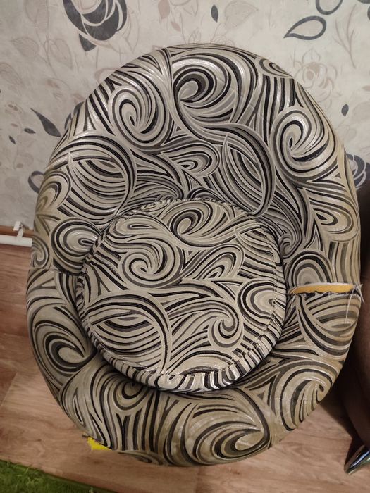 Продам недорого мягкая мебель