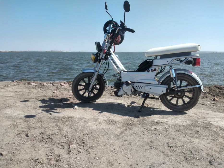 Продаётся   мопед