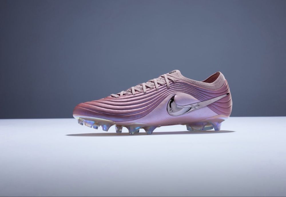 Nike Tiempo Maestro