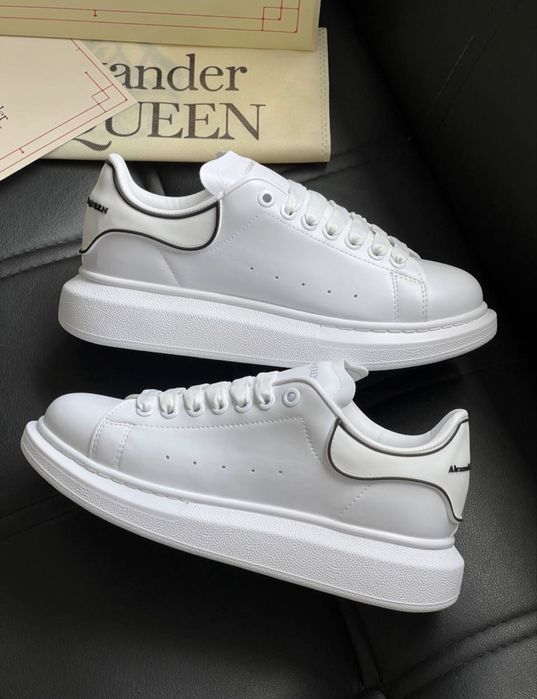 Adidasi Calitate Cea mai Buna ! AlexanderMcqueen Luxury !!