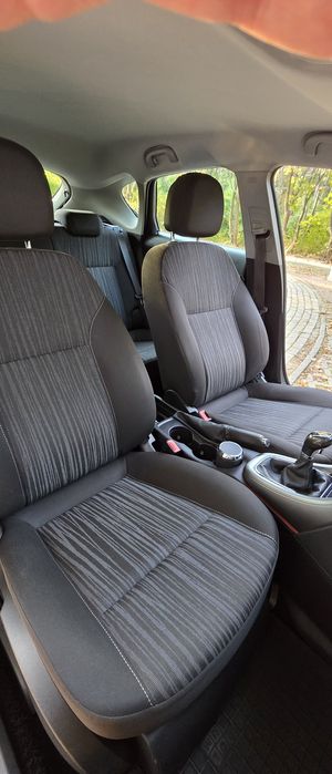 Opel Astra J вградена стойка за велосипеди
